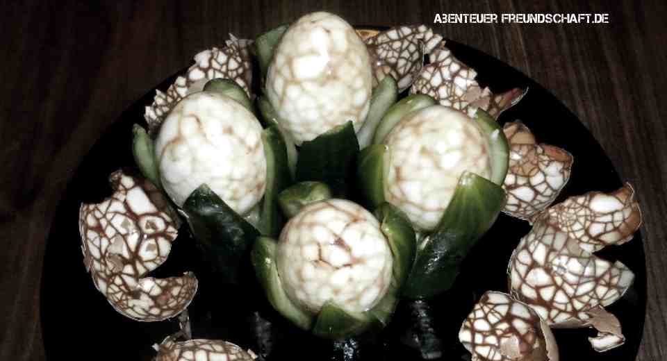3 Halloween Rezepte Zum Geisterfest Augenschmaus Mit Graus Anleitung Eines der originellsten Halloween-Rezepte sind die Alieneier a la Giger.
