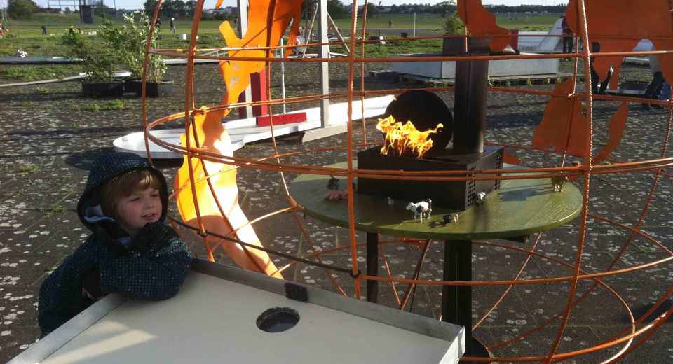Minigolf In Berlin Beeindruckende Bahnen Bei Nuture Mini Art Golf Erlebnistest Minigolf in Berlin - Auf dem Tempelhofer Feld findet sich eine der spannendsten Bahnen