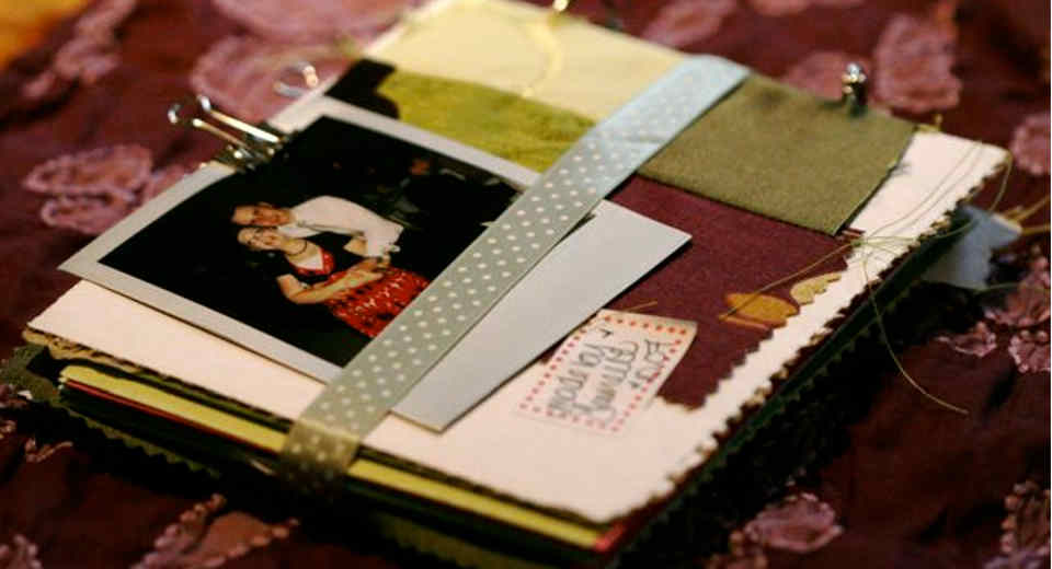 Hochzeitsg Stebuch Gestalten Kreative Idee Mit Originellen Polaroids Hochzeitsgästebuch gestalten - mit kreativen Bastelmaterialien und Polaroid-Fotos