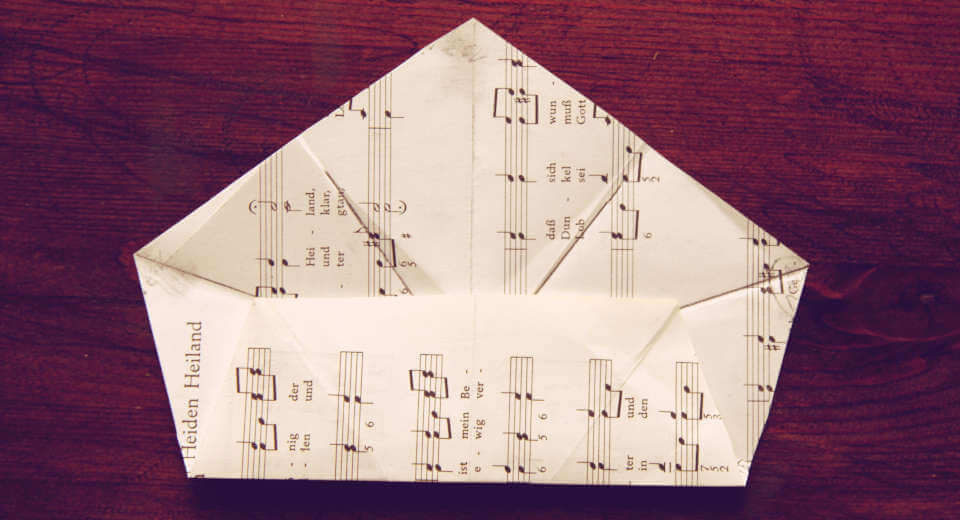 How To Make A Origami Christmas Star Tutorial Origami Christmas Star - Step 9