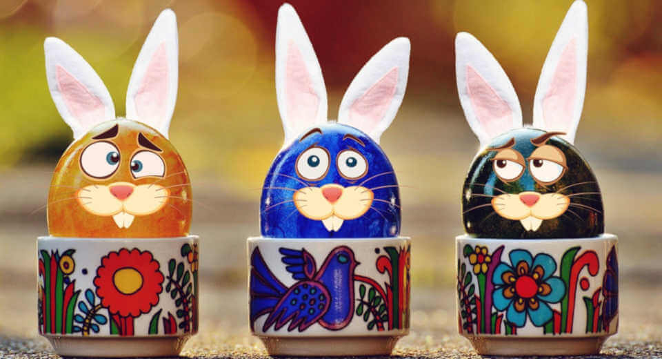 Easter Egg Hiding For The Advanced The 66 Best Hiding Places Easter egg hiding - eggs in a cup as Easter bunnies