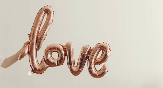 Valentine S Day Scavenger Hunt How To Plan The Romantic Treasure Hunt Valentine S Day Scavenger Hunt How To Plan The Romantic Treasure Hunt