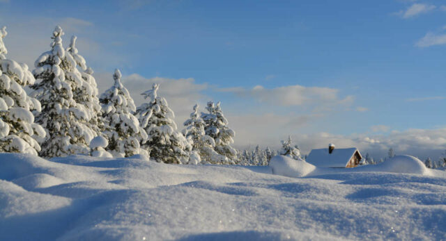 Romantic Christmas Trips For Couples 11 Ideas That Will Make You Look Forward To The Feast Of Love "An overnight stay in a romantic accommodation is one of the most beautiful Christmas trips for couples."