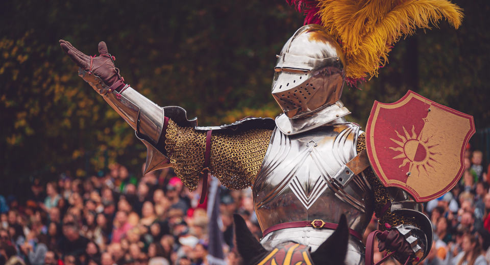 [En="Knight's*festival*at*Rabenstein*Castle*at*Easter*in*Brandenburg" De="Ritterfestspiele*auf*Burg*Rabenstein*an*Ostern*in*Brandenburg"]